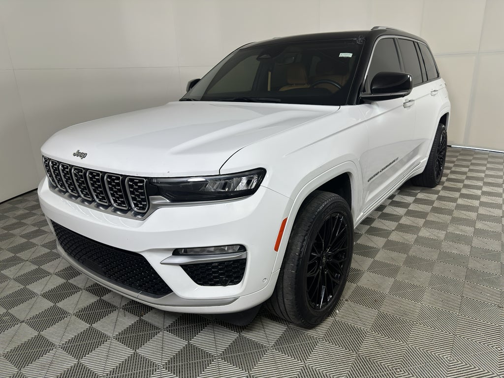 2023 Jeep Grand Cherokee Summit