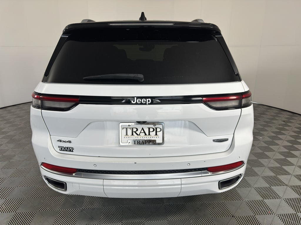 2023 Jeep Grand Cherokee Summit