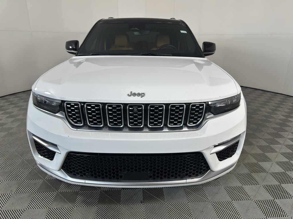 2023 Jeep Grand Cherokee Summit