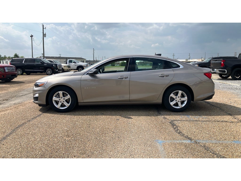 2022 Chevrolet Malibu LS