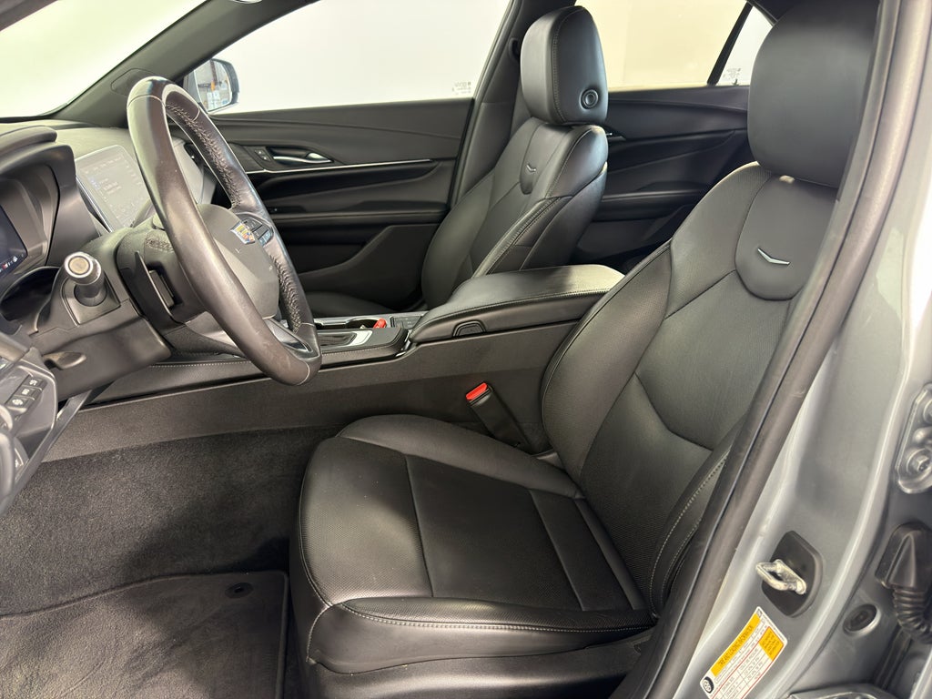 2023 Cadillac CT4 Premium Luxury