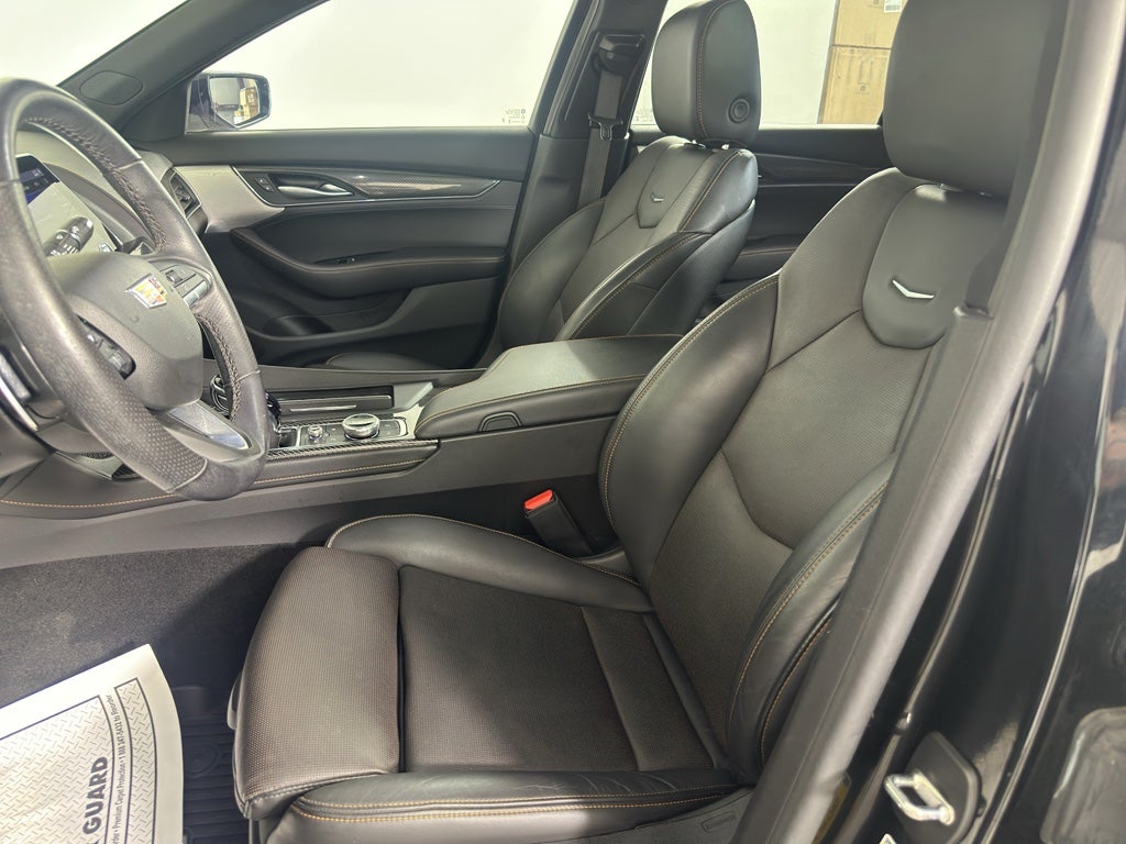 2024 Cadillac CT5 Sport