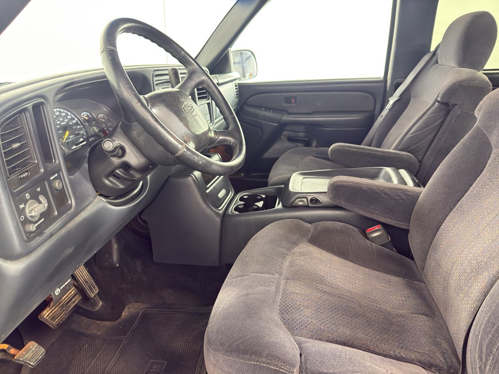 2000 Chevrolet Silverado 1500 LS