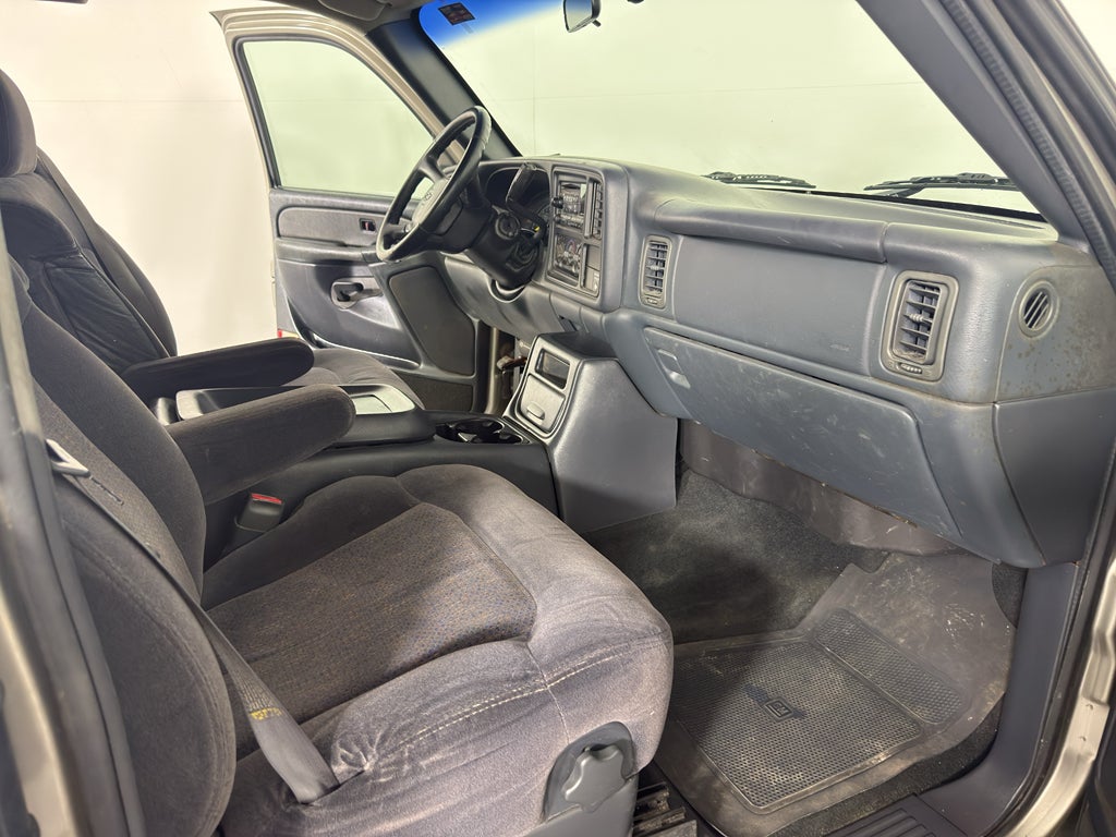 2000 Chevrolet Silverado 1500 LS