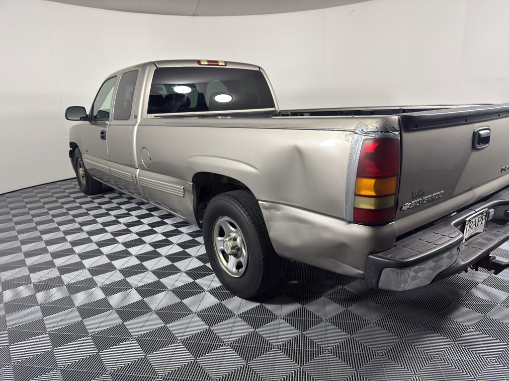 2000 Chevrolet Silverado 1500 LS