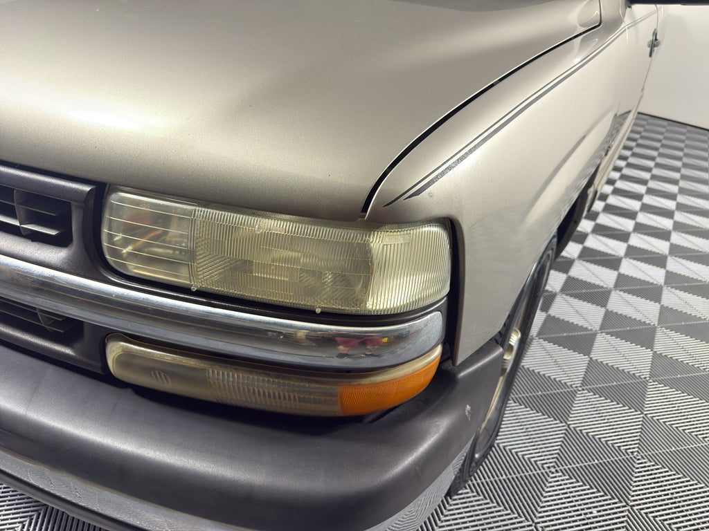 2000 Chevrolet Silverado 1500 LS