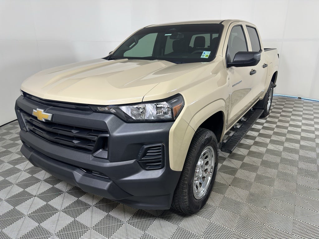2024 Chevrolet Colorado WT