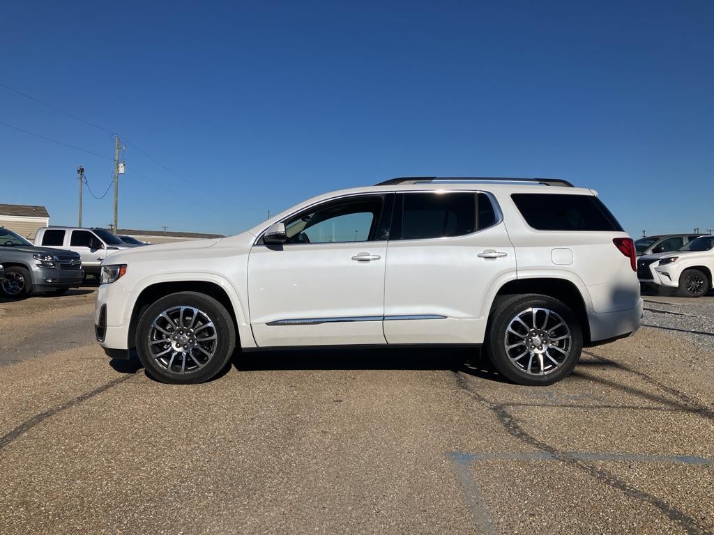 2022 GMC Acadia Denali