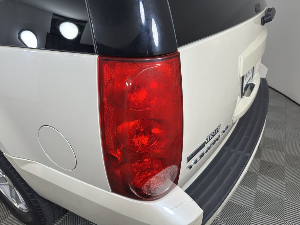 2011 GMC Yukon XL SLT