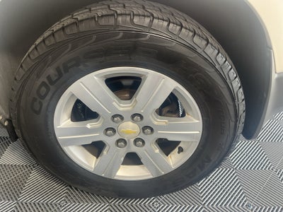2011 Chevrolet Traverse LT w/1LT
