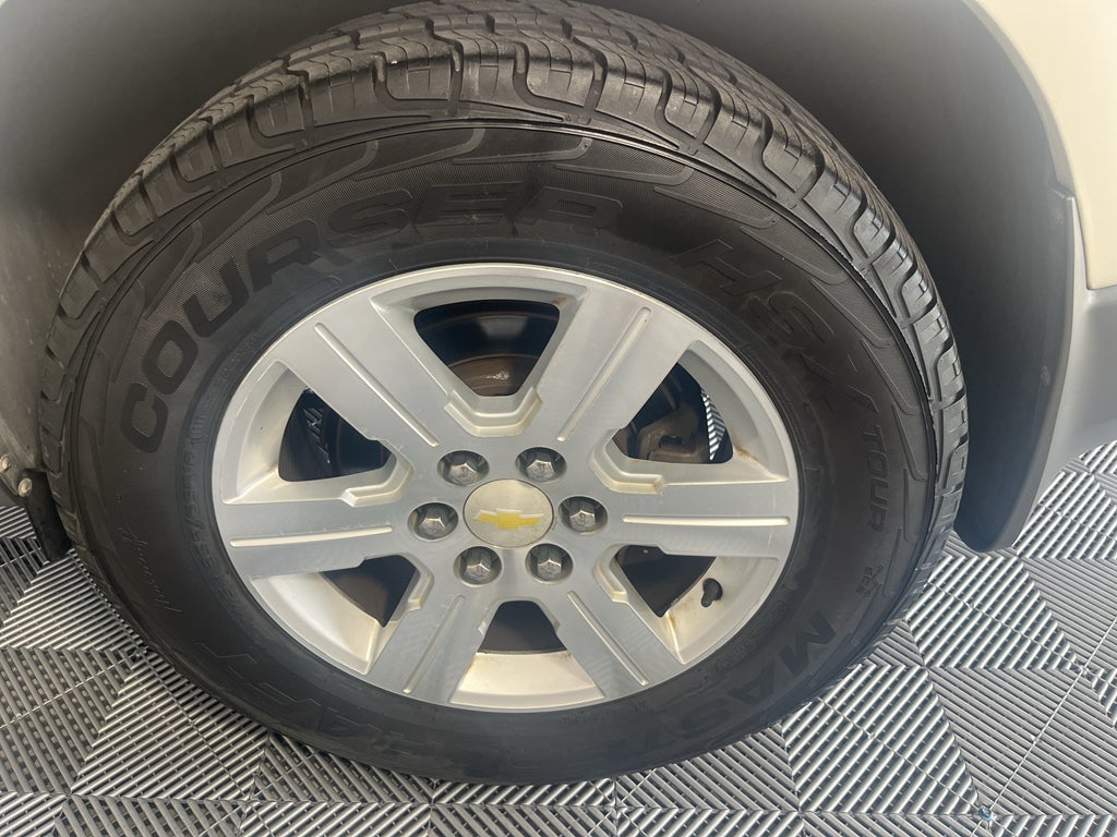 2011 Chevrolet Traverse LT w/1LT