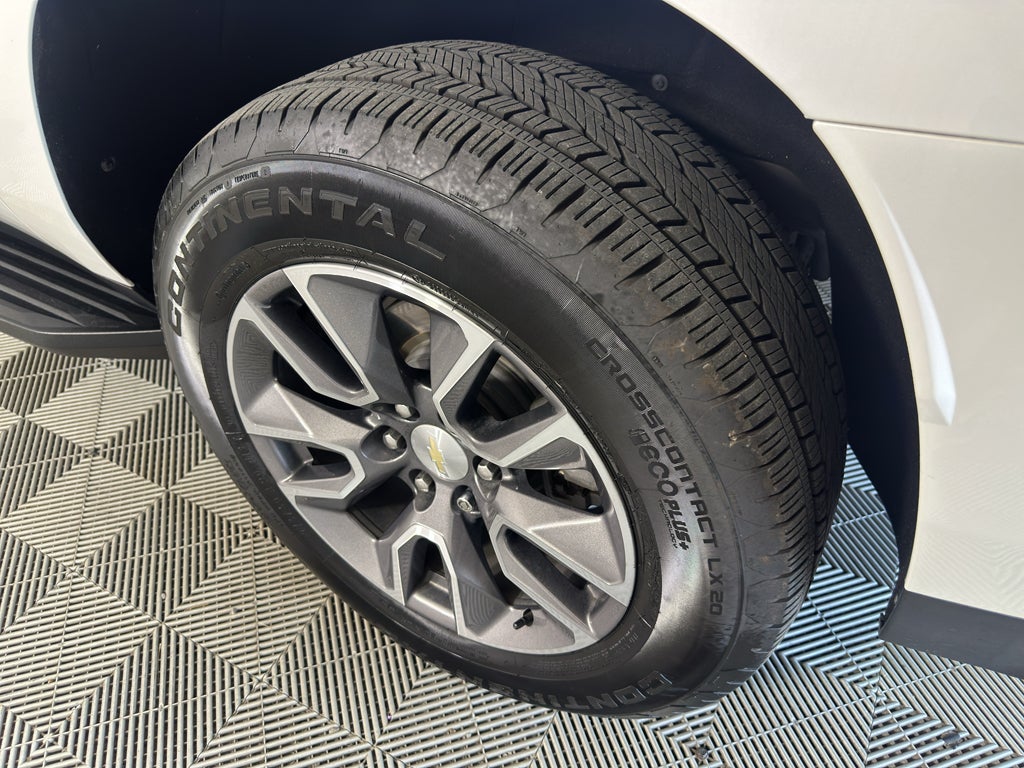 2022 Chevrolet Suburban LT