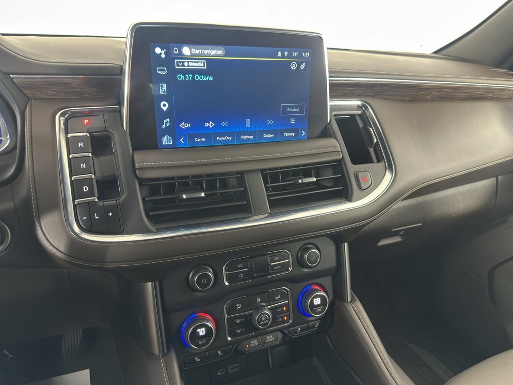 2022 Chevrolet Suburban LT