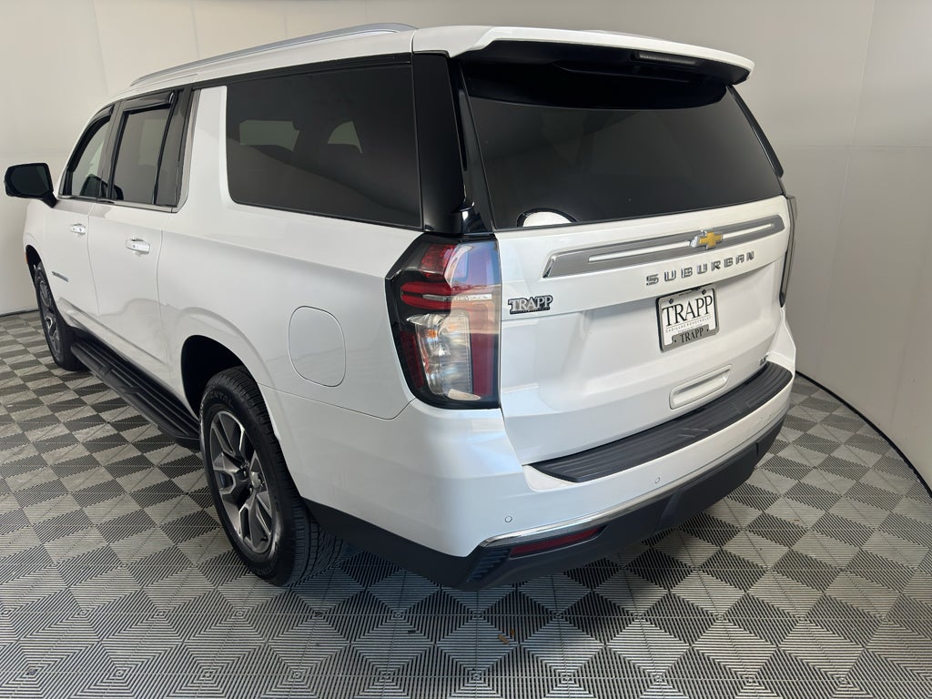 2022 Chevrolet Suburban LT