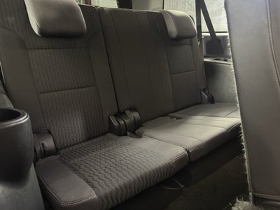 2018 Chevrolet Suburban LS