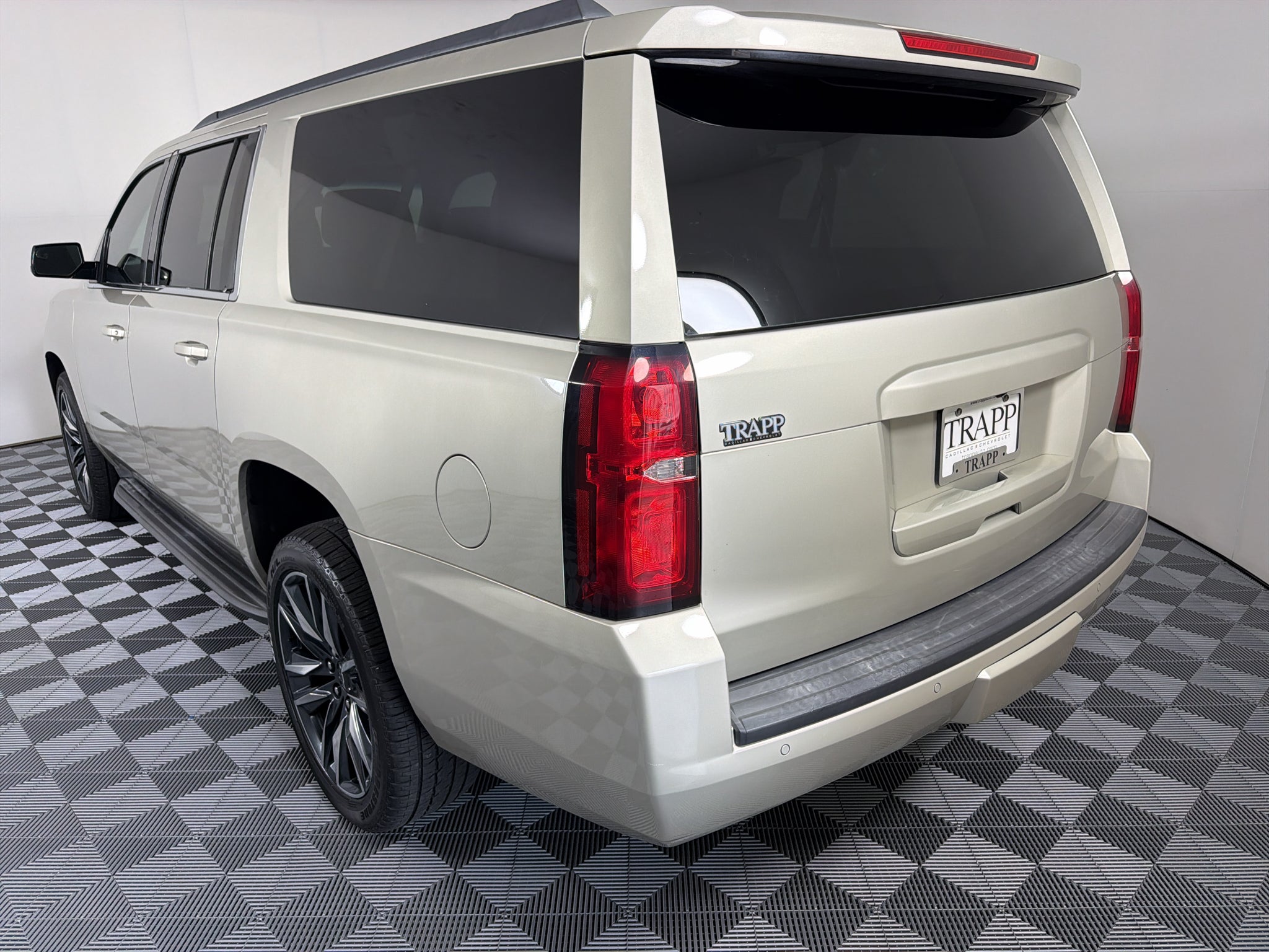 2016 Chevrolet Suburban LT
