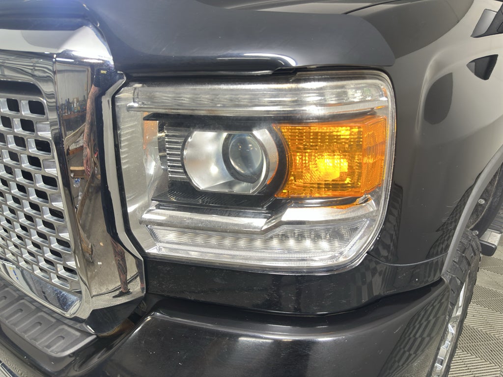 2017 GMC Sierra 2500 HD Denali