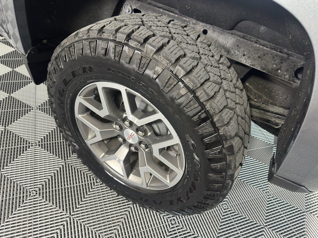 2022 GMC Canyon AT4 - Cloth