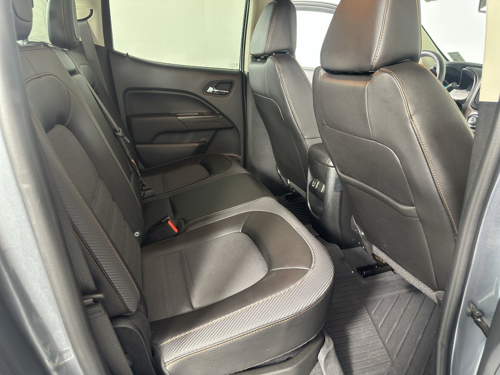 2022 GMC Canyon AT4 - Cloth