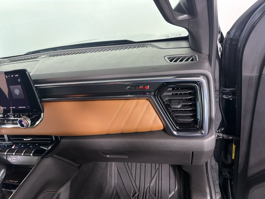 2025 GMC Canyon AT4