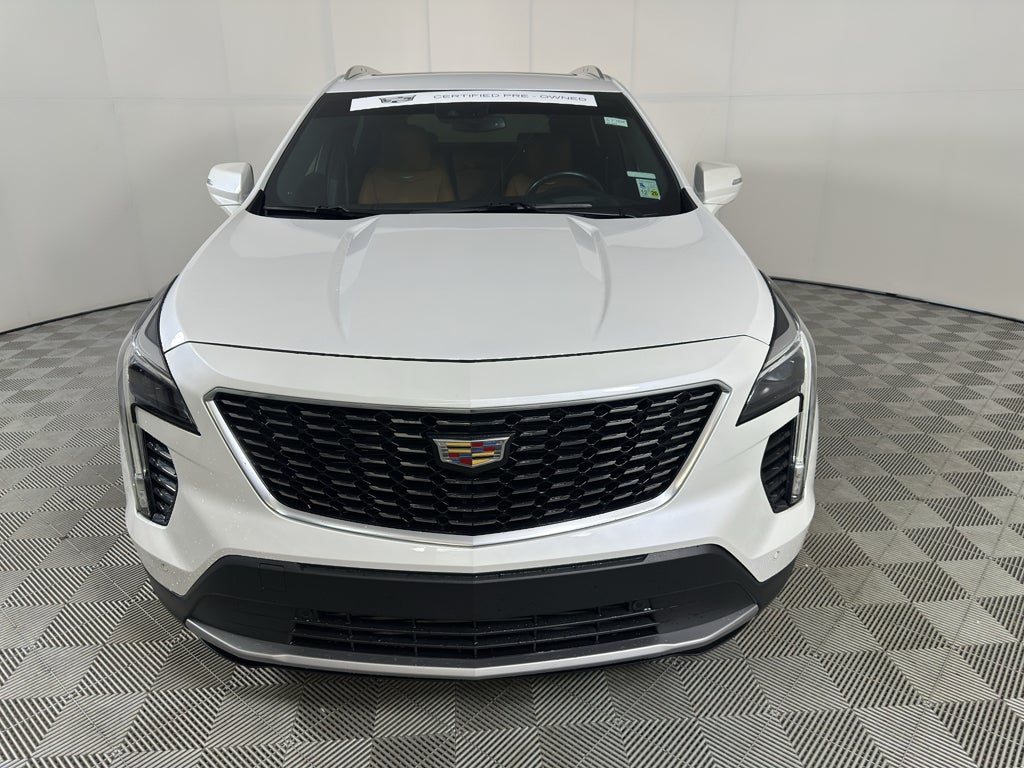 2022 Cadillac XT4 Premium Luxury