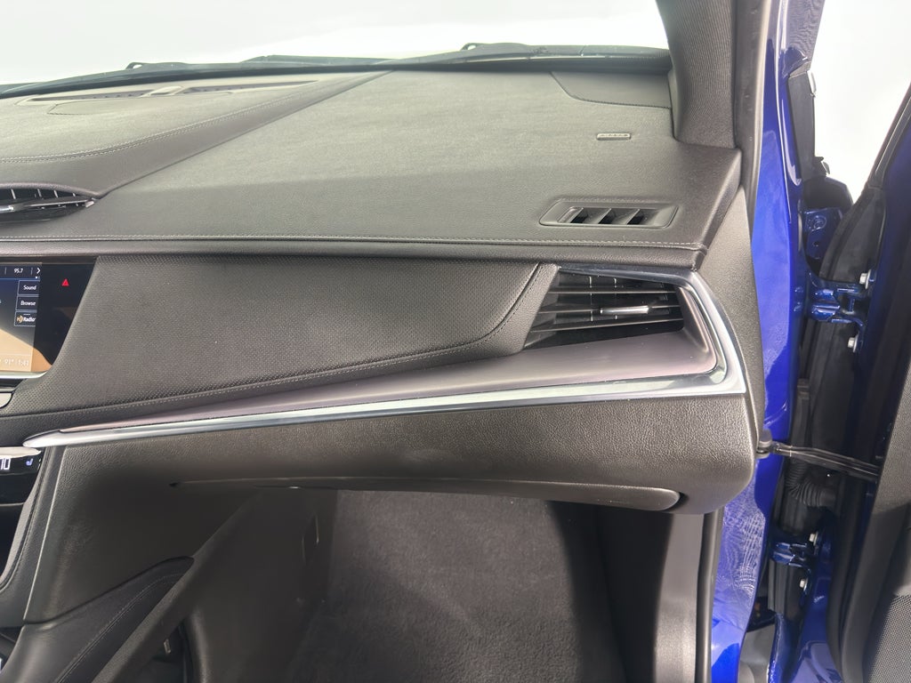 2023 Cadillac XT5 Luxury