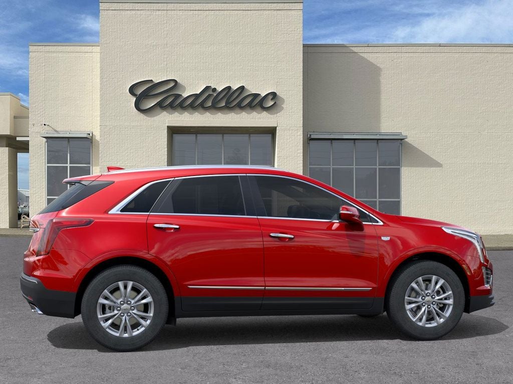 2026 Cadillac XT5 Luxury