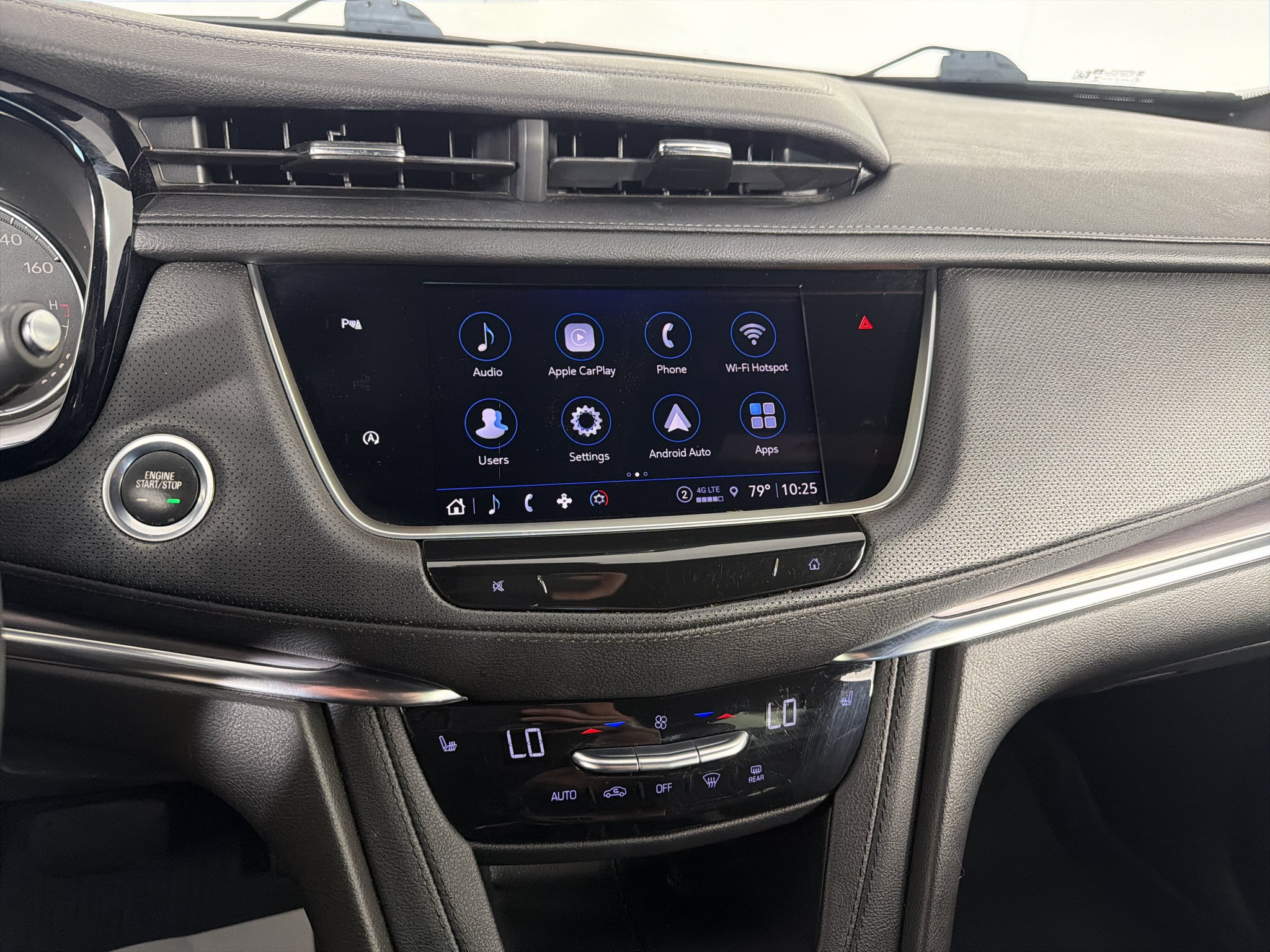 2022 Cadillac XT5 FWD Luxury