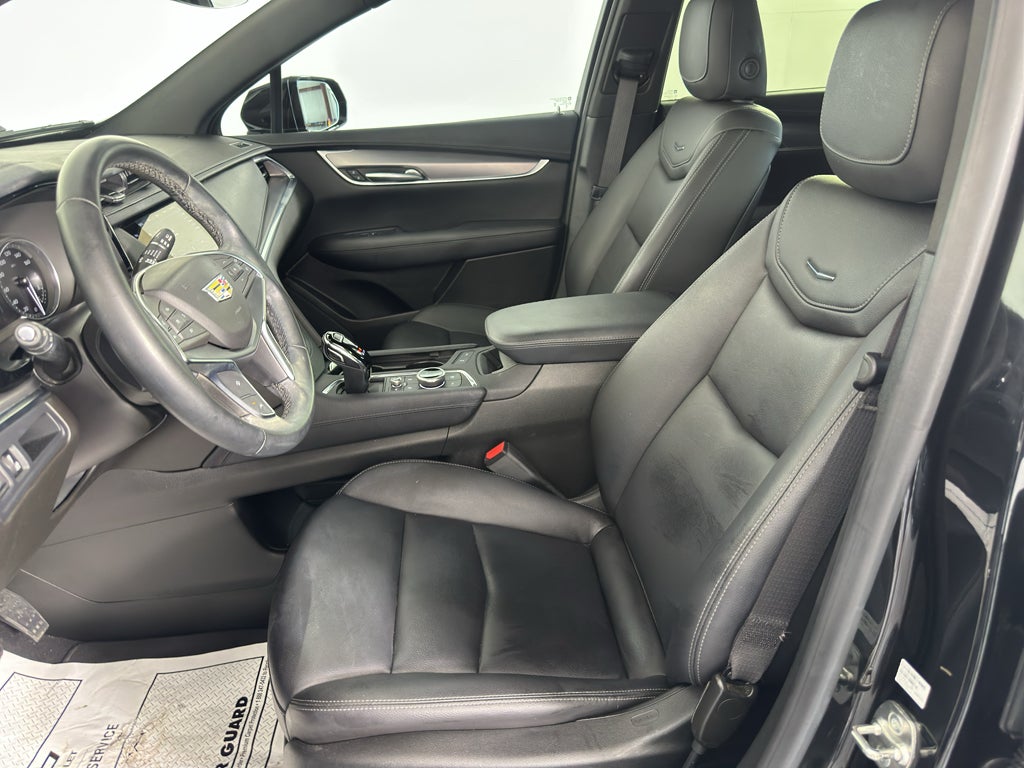 2024 Cadillac XT5 Luxury