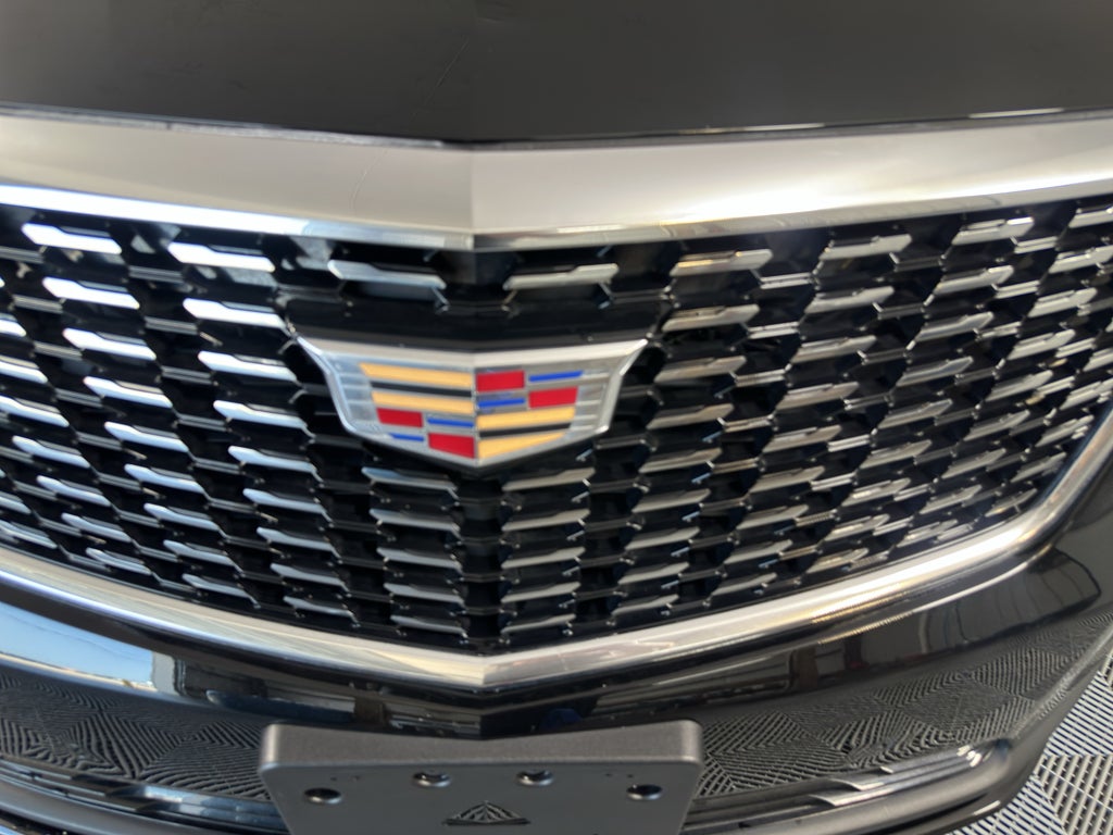 2024 Cadillac XT5 Luxury