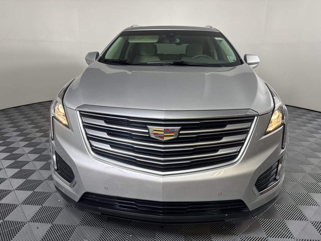 2017 Cadillac XT5 Luxury FWD