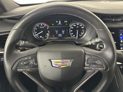 2024 Cadillac XT6 Luxury