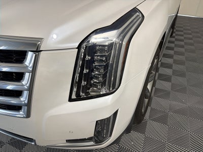 2016 Cadillac Escalade Luxury Collection