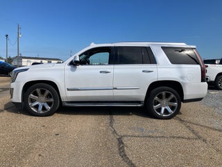 2016 Cadillac Escalade Luxury Collection