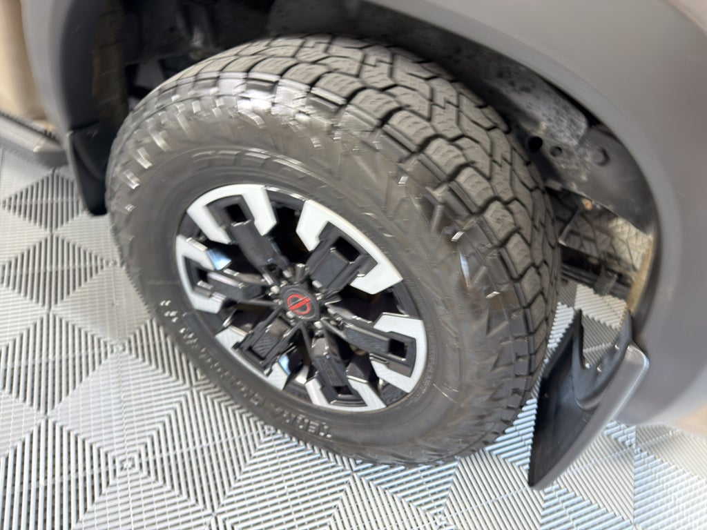 2024 Nissan Frontier PRO-X