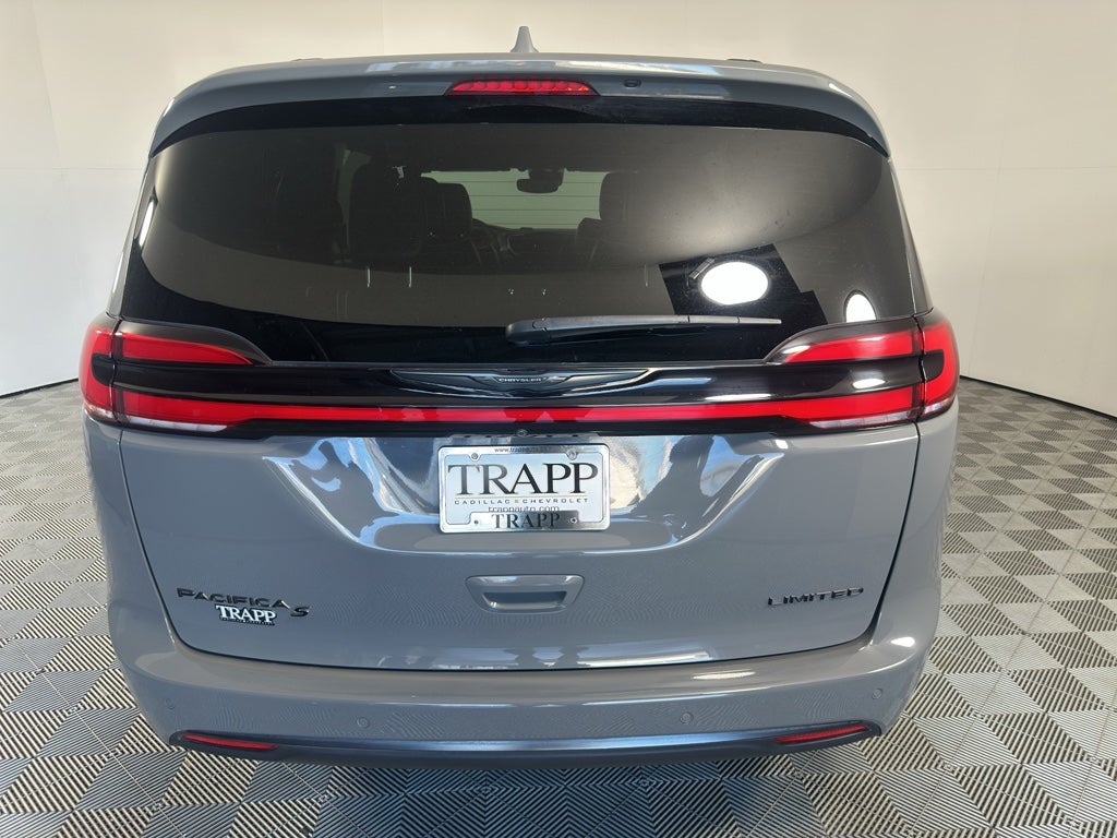 2022 Chrysler Pacifica Limited