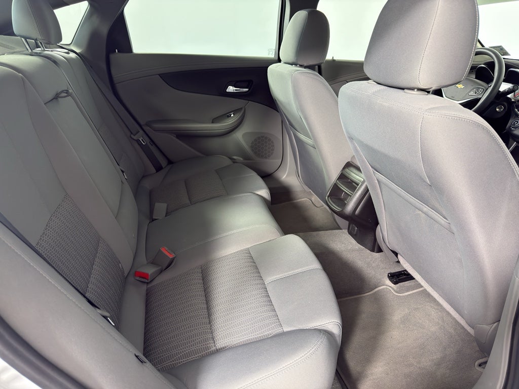 2017 Chevrolet Impala LS