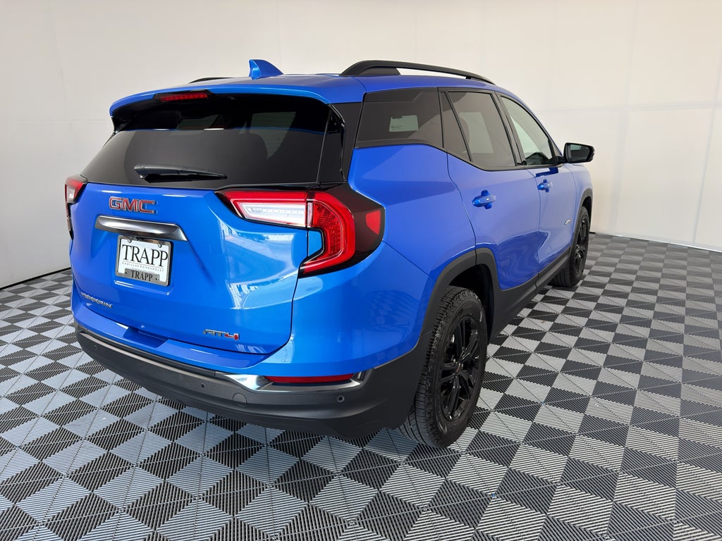 2024 GMC Terrain AT4