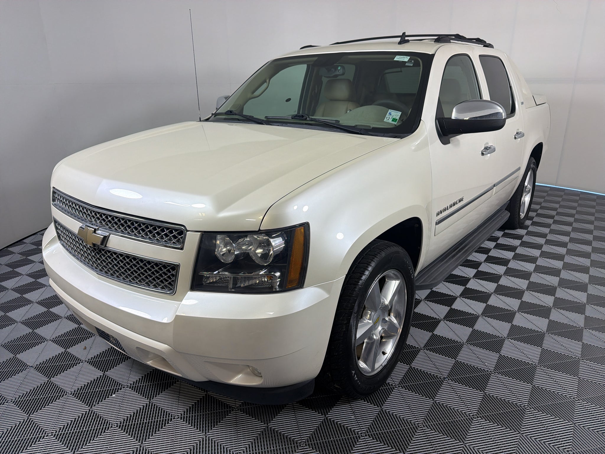 2011 Chevrolet Avalanche LTZ