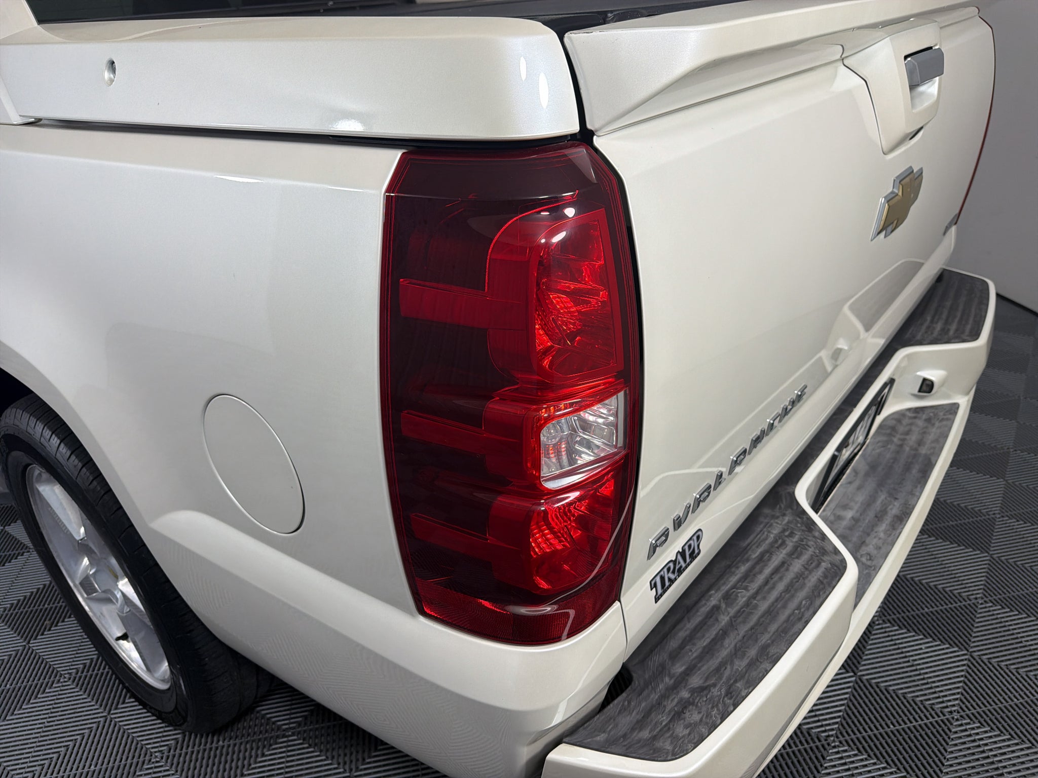 2011 Chevrolet Avalanche LTZ