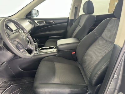 2020 Nissan Pathfinder S