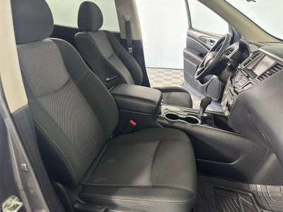 2020 Nissan Pathfinder S