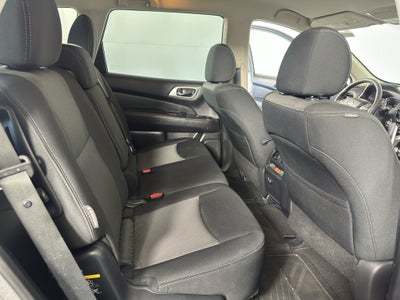 2020 Nissan Pathfinder S