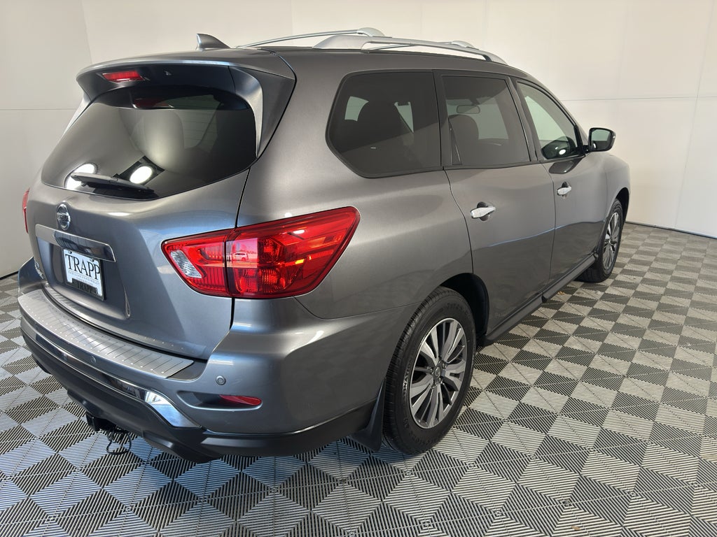 2020 Nissan Pathfinder S