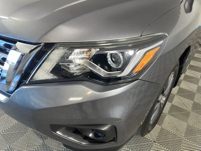 2020 Nissan Pathfinder S