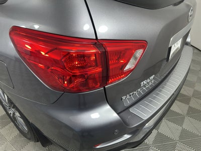 2020 Nissan Pathfinder S