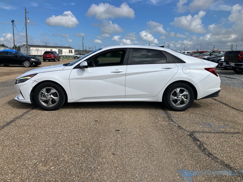 2021 Hyundai Elantra SE