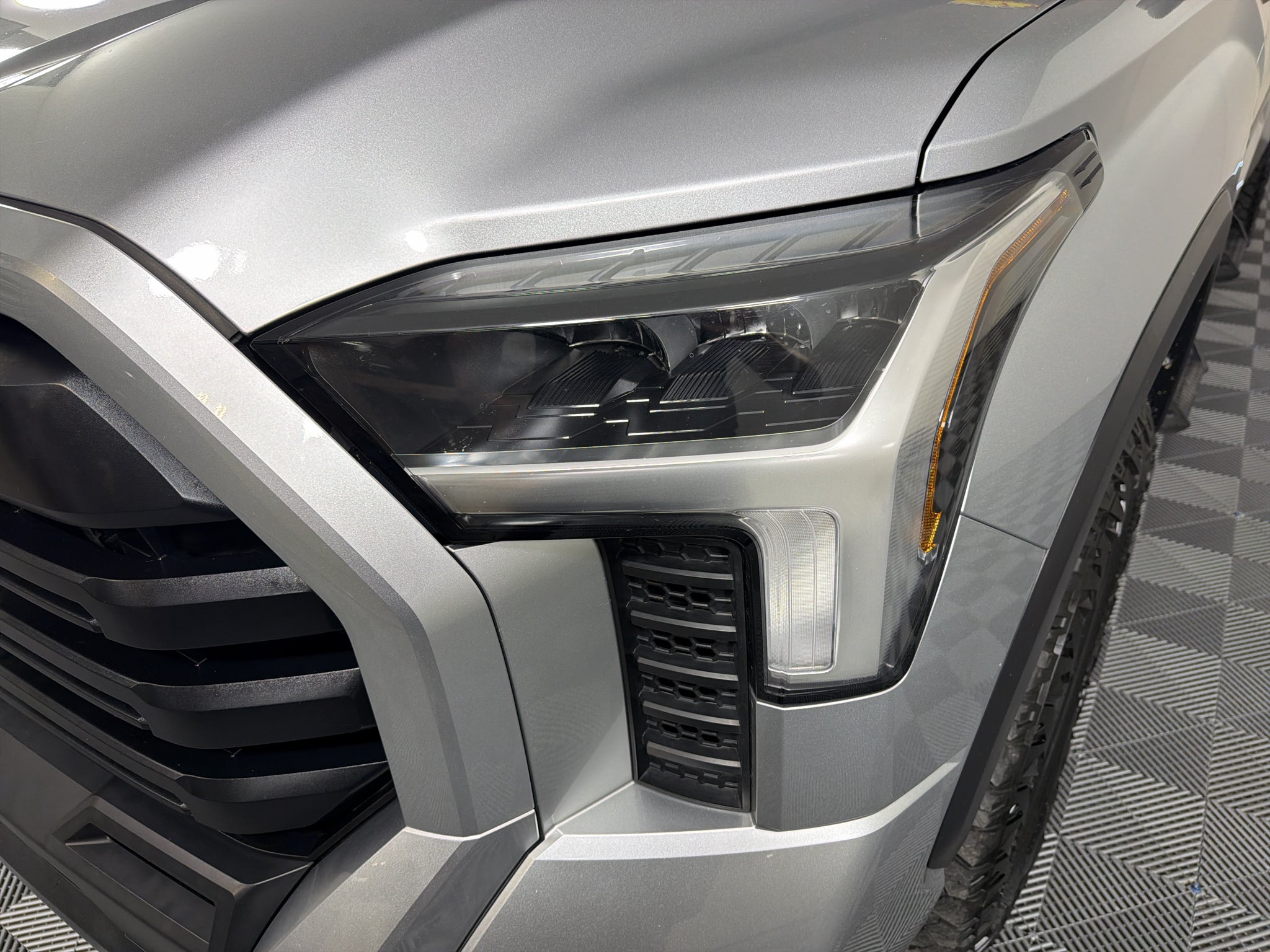 2023 Toyota Tundra 4WD SR5