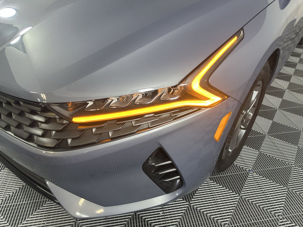 2022 Kia K5 LXS